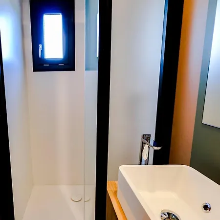 Prestige 56 Chalé *